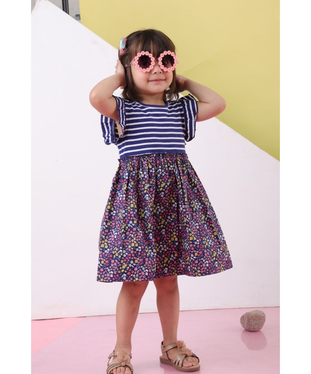 MIX-MEDIA RUFFLE SLEEVE DRESS